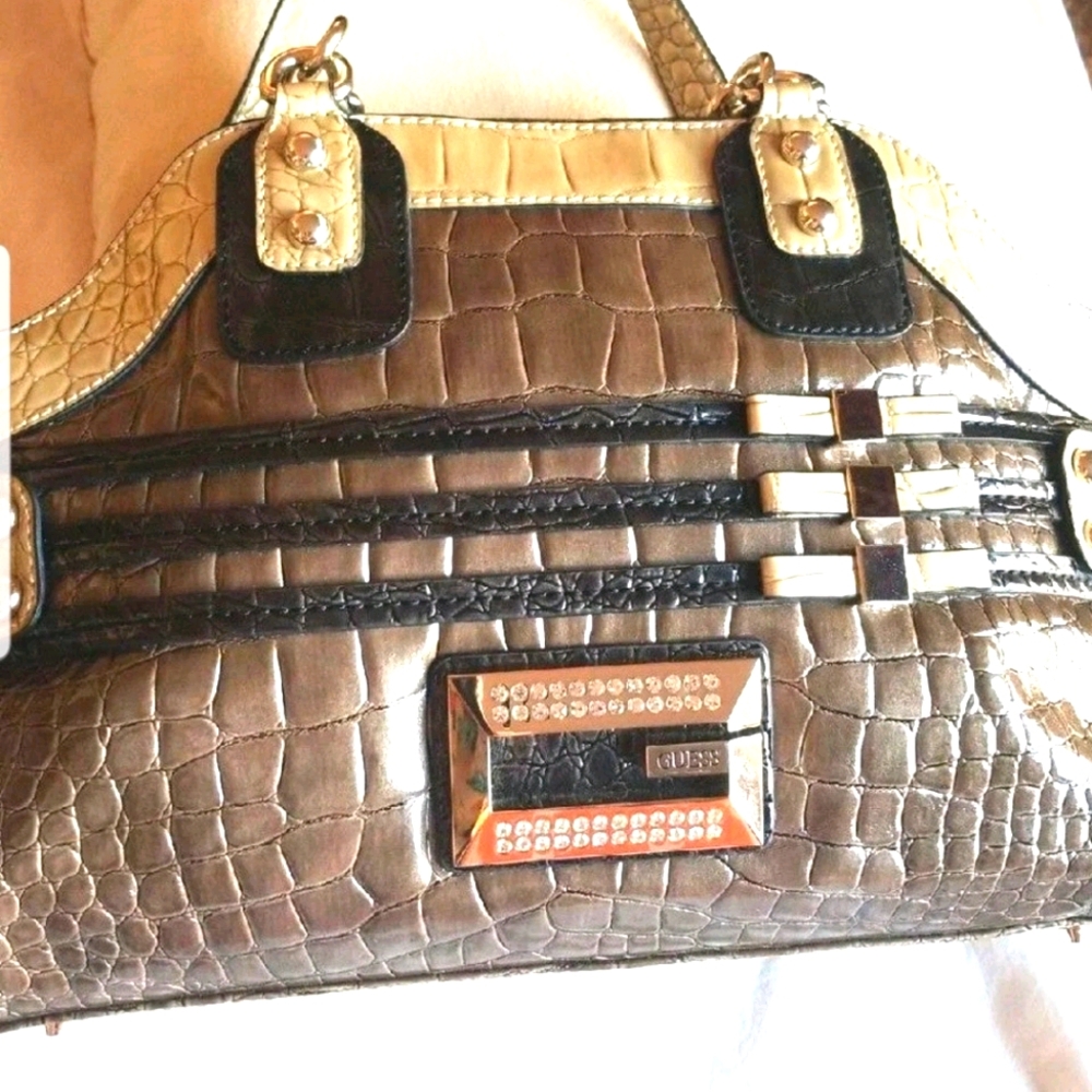 Guess fancy satchel
